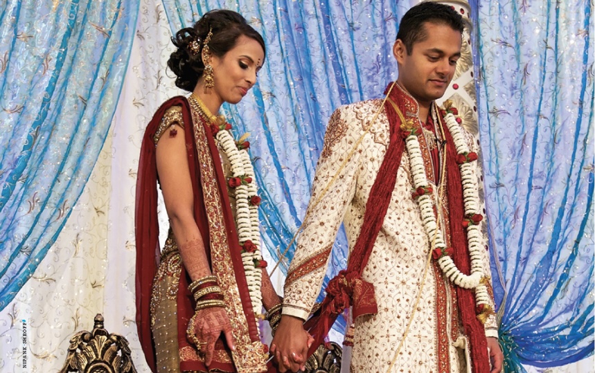 Pin on Hatke wedding saris by Weddingsonline India