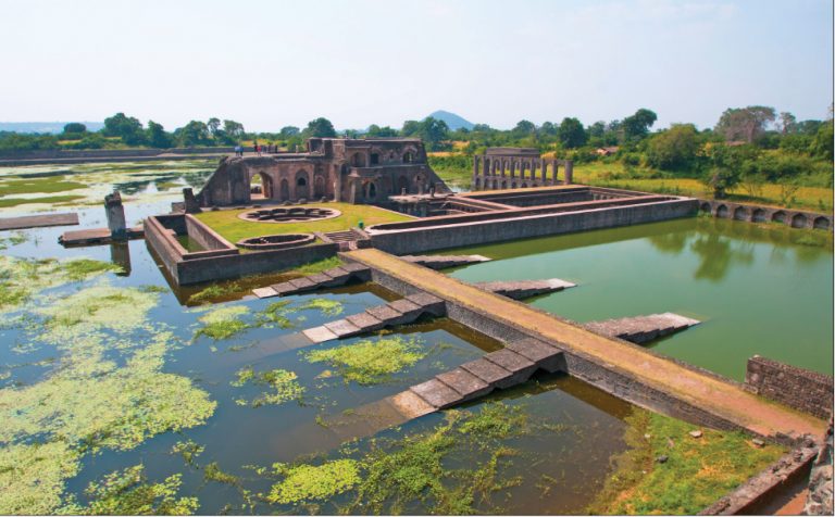 India’s Profound Kinship With Water - Hinduism Today